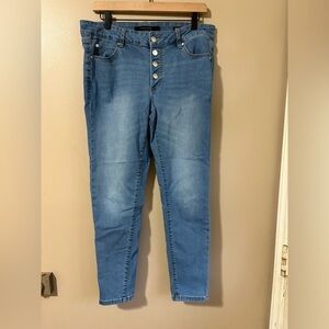 TAHARI Amelia Button Fly Jeans